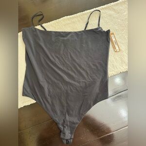 SKIMS Grey Fits Everybody Square Neck Bodysuit, Size XL